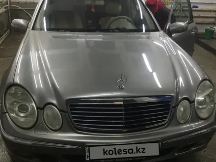 Mercedes-Benz E 320 2004 года за 9 200 000 тг. в Астана – фото 9