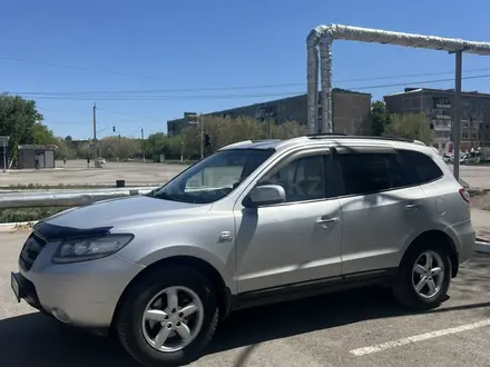 Hyundai Santa Fe 2007 года за 5 600 000 тг. в Караганда – фото 2
