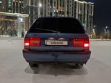 Volkswagen Passat 1993 годаfor2 100 000 тг. в Караганда – фото 5