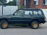 Jeep Cherokee 1993 годаүшін3 800 000 тг. в Костанай – фото 2