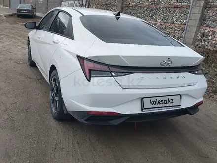 Hyundai Elantra 2023 года за 11 300 000 тг. в Алматы – фото 8