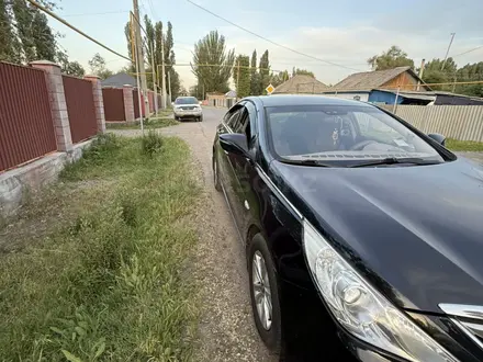 Hyundai Sonata 2010 года за 4 100 000 тг. в Алматы – фото 3