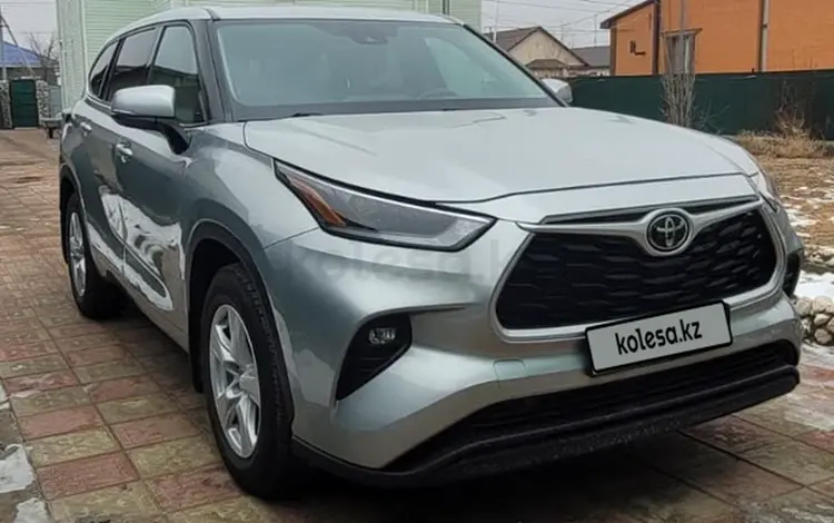 Toyota Highlander 2021 года за 19 500 000 тг. в Атырау