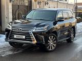 Lexus LX 570 2017 года за 38 000 000 тг. в Алматы – фото 2