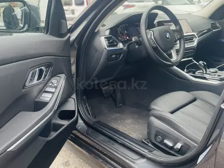 BMW 320 2021 года за 19 900 000 тг. в Алматы – фото 5