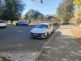 Hyundai Elantra 2024 года за 8 900 000 тг. в Атырау
