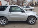 Toyota RAV4 2004 года за 7 000 000 тг. в Петропавловск – фото 2