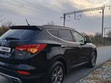 Hyundai Santa Fe 2014 года за 8 200 000 тг. в Шымкент – фото 4