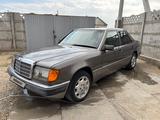 Mercedes-Benz E 230 1991 года за 1 100 000 тг. в Тараз – фото 4