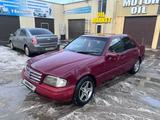 Mercedes-Benz C 220 1993 годаүшін1 000 000 тг. в Караганда