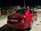 Chevrolet Aveo 2014 года за 3 200 000 тг. в Уральск – фото 2