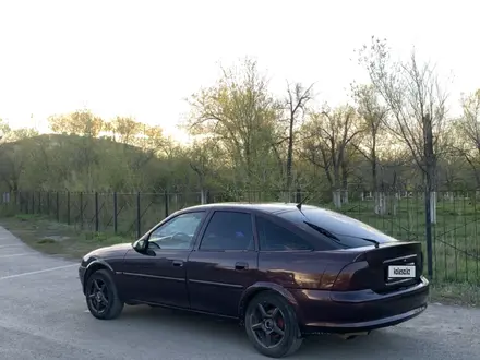 Opel Vectra 1996 года за 1 300 000 тг. в Актобе – фото 12