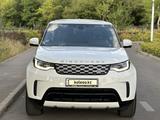 Land Rover Discovery 2022 года за 67 700 000 тг. в Алматы – фото 3