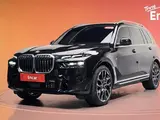 BMW X7 XDrive 40i 2023 года за 52 000 000 тг. в Алматы
