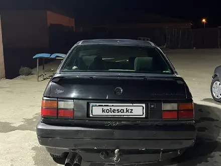 Volkswagen Passat 1992 года за 800 000 тг. в Актау – фото 2