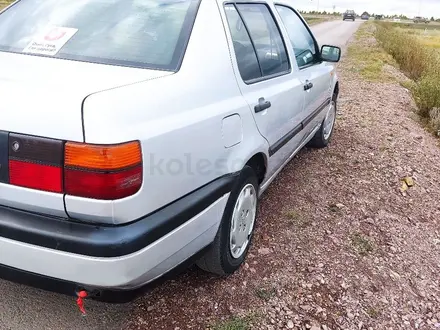 Volkswagen Vento 1993 года за 1 600 000 тг. в Атбасар – фото 3