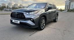 Toyota Highlander 2021 года за 16 999 999 тг. в Астана