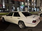 Mercedes-Benz E 300 1993 годаүшін1 600 000 тг. в Астана – фото 4