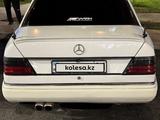Mercedes-Benz E 300 1993 годаүшін1 600 000 тг. в Астана – фото 5