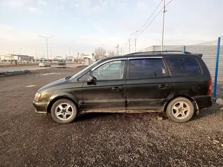 Hyundai Trajet 2002 года за 1 500 000 тг. в Алматы – фото 3