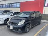 Toyota Isis 2008 года за 1 900 000 тг. в Астана