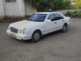 Mercedes-Benz E 200 1997 годаfor1 650 000 тг. в Астана