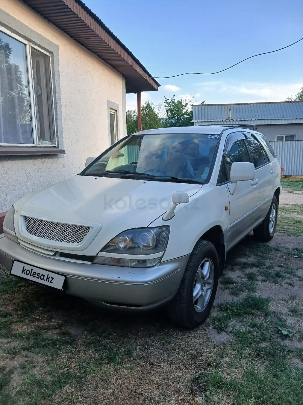 Toyota Harrier, 1998
