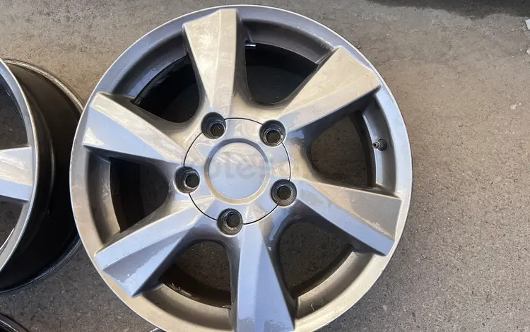R18. Lexus комплект за 125 000 тг. в Алматы