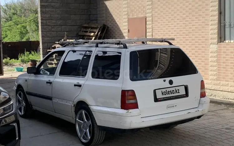 Volkswagen Golf 1997 года за 1 800 000 тг. в Алматы