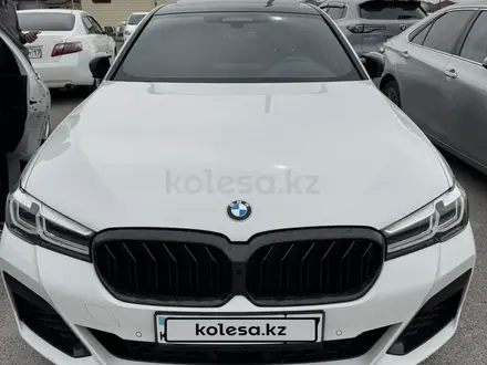 BMW 530 2022 года за 26 500 000 тг. в Шымкент