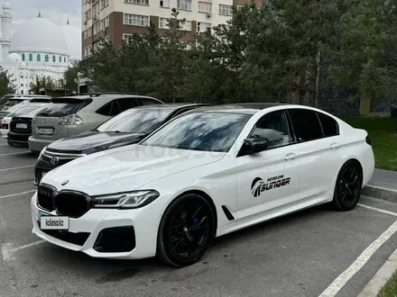 BMW 530 2022 года за 26 500 000 тг. в Шымкент – фото 5