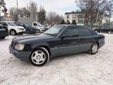 Mercedes-Benz E 320 1995 годаfor3 450 000 тг. в Алматы – фото 3