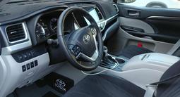 Toyota Highlander 2014 года за 14 300 000 тг. в Астана – фото 4