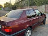 Volkswagen Vento 1998 года за 1 000 000 тг. в Алматы – фото 5
