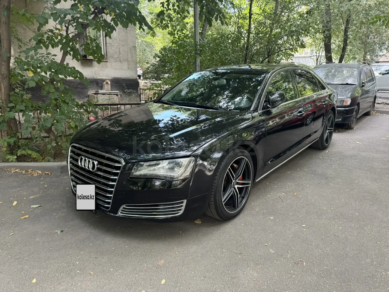 Audi A8, 2011