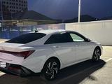 Hyundai Elantra 2023 года за 12 000 000 тг. в Шымкент – фото 5