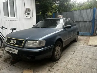 Audi 100