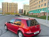 Volkswagen Golf 2001 года за 2 950 000 тг. в Астана