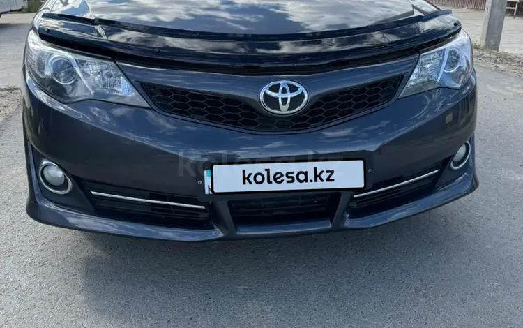 Toyota Camry 2013 года за 7 500 000 тг. в Атырау