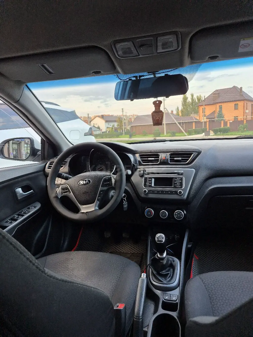 Kia Rio, 2015