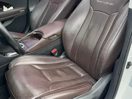 Hyundai Grandeur 2014 года за 9 200 000 тг. в Тараз – фото 5