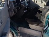 Volkswagen Caravelle 1997 года за 5 300 000 тг. в Сарань