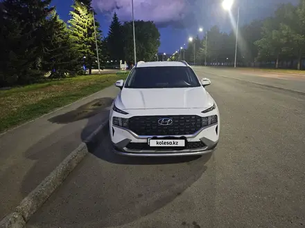 Hyundai Santa Fe 2021 года за 16 500 000 тг. в Усть-Каменогорск – фото 2
