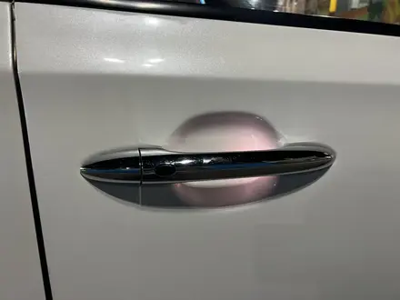 Kia Carnival 2015 года за 9 000 000 тг. в Шымкент – фото 9