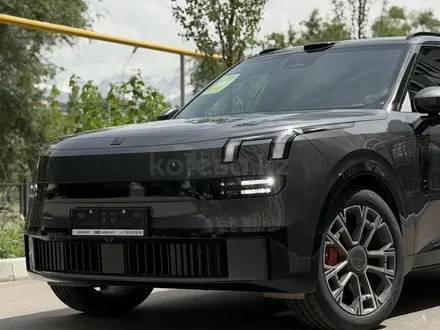 Lynk & Co 900 2025 года за 29 500 000 тг. в Алматы – фото 4
