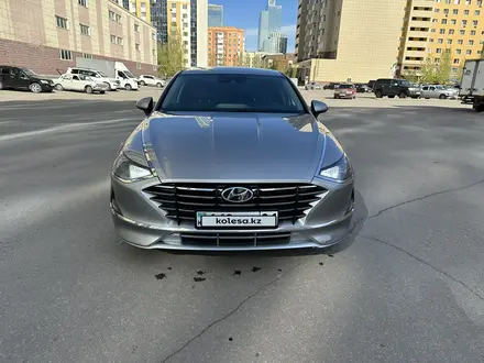 Hyundai Sonata 2020 года за 8 450 000 тг. в Астана – фото 6