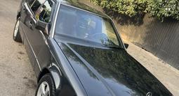Mercedes-Benz E 200 1993 годаfor1 600 000 тг. в Алматы
