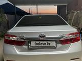 Toyota Camry 2012 года за 10 000 000 тг. в Алматы – фото 2