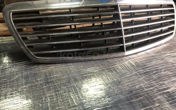 Решетка радиатора от Авангарда на Mercedes e320 w211үшін30 000 тг. в Алматы