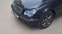 Mercedes-Benz C 240 2001 годаfor4 100 000 тг. в Актау